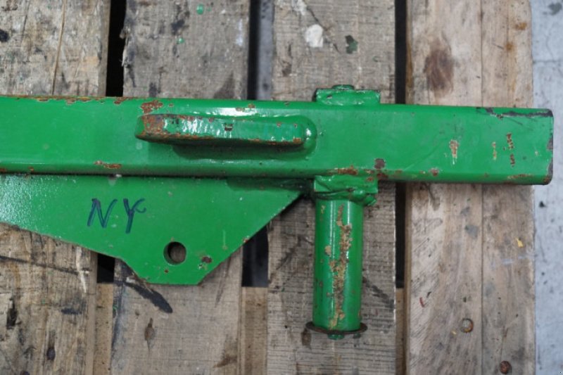 Frontlader of the type John Deere 2450, Gebrauchtmaschine in Hemmet (Picture 3)