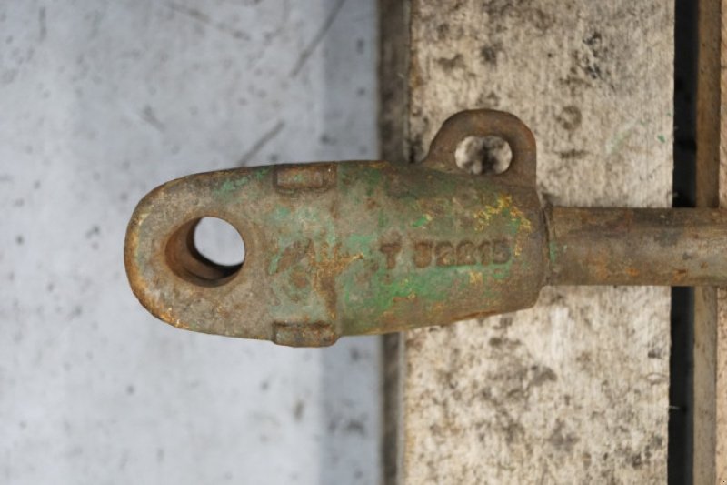 Frontlader of the type John Deere 3040, Gebrauchtmaschine in Hemmet (Picture 3)