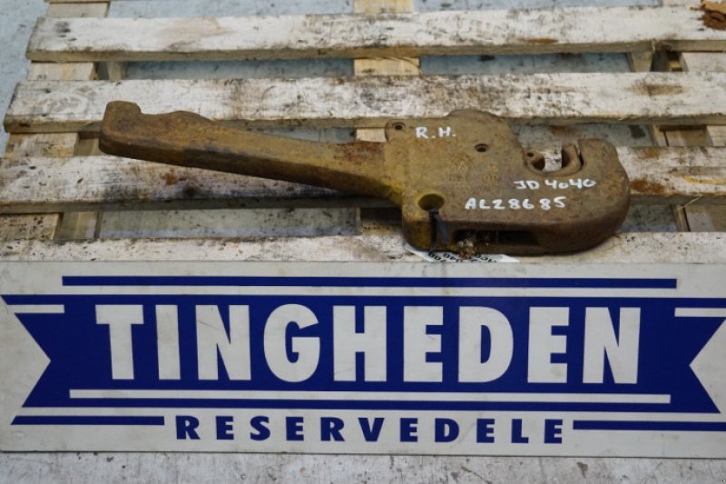 Frontlader of the type John Deere 4040, Gebrauchtmaschine in Hemmet (Picture 2)