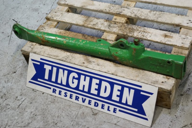 Frontlader of the type John Deere 4040, Gebrauchtmaschine in Hemmet (Picture 3)