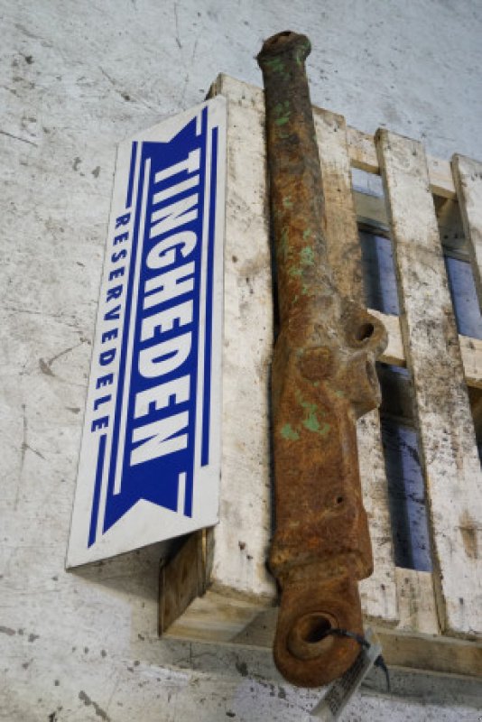 Frontlader of the type John Deere 4040, Gebrauchtmaschine in Hemmet (Picture 3)