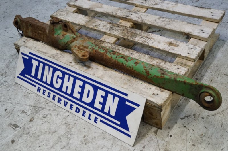 Frontlader of the type John Deere 4040, Gebrauchtmaschine in Hemmet (Picture 3)