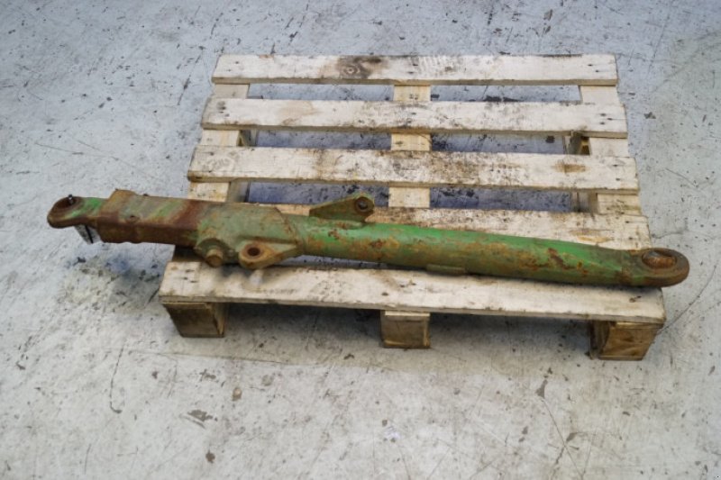 Frontlader of the type John Deere 4040, Gebrauchtmaschine in Hemmet (Picture 12)