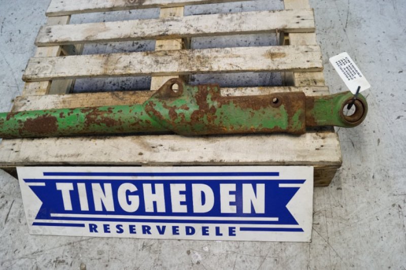 Frontlader of the type John Deere 4040, Gebrauchtmaschine in Hemmet (Picture 2)