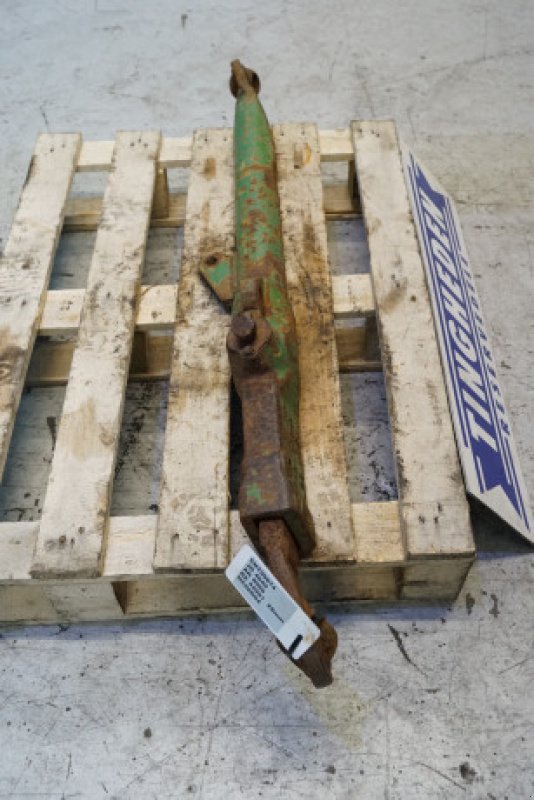 Frontlader of the type John Deere 4040, Gebrauchtmaschine in Hemmet (Picture 5)