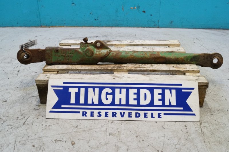 Frontlader of the type John Deere 4040, Gebrauchtmaschine in Hemmet (Picture 1)