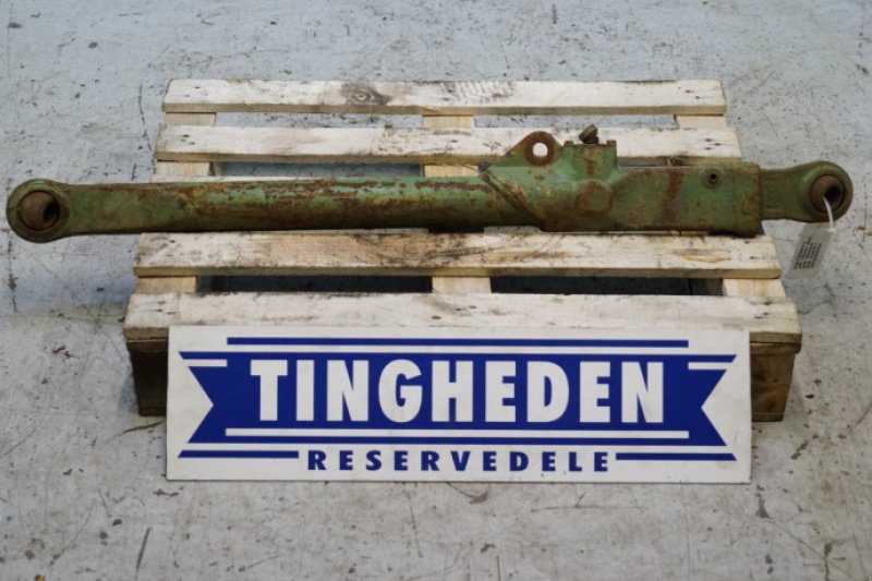 Frontlader of the type John Deere 4040, Gebrauchtmaschine in Hemmet (Picture 1)