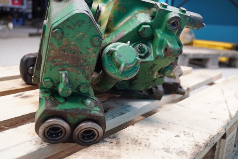 Frontlader of the type John Deere 4040, Gebrauchtmaschine in Hemmet (Picture 11)