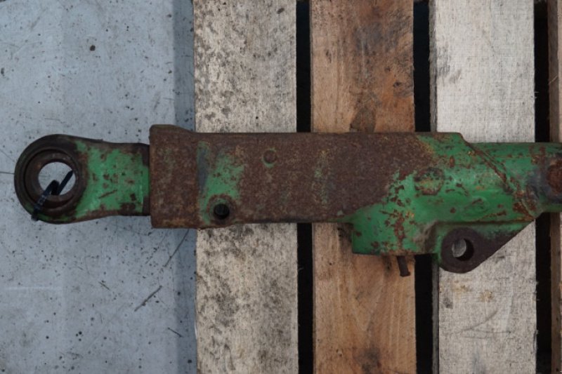 Frontlader of the type John Deere 4040, Gebrauchtmaschine in Hemmet (Picture 4)