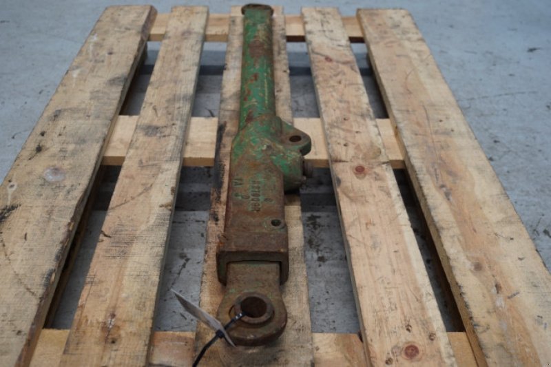 Frontlader of the type John Deere 4040, Gebrauchtmaschine in Hemmet (Picture 9)