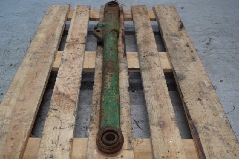 Frontlader of the type John Deere 4040, Gebrauchtmaschine in Hemmet (Picture 8)