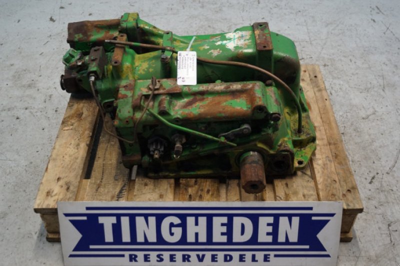 Frontlader of the type John Deere 4240, Gebrauchtmaschine in Hemmet (Picture 1)