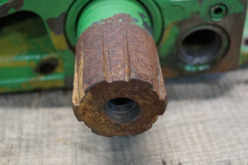 Frontlader of the type John Deere 4240, Gebrauchtmaschine in Hemmet (Picture 11)