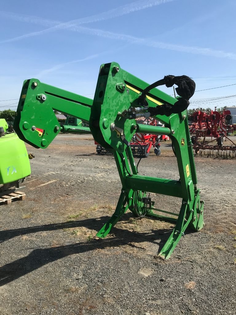 Frontlader a típus John Deere 623 M, Gebrauchtmaschine ekkor: UZERCHE (Kép 3)