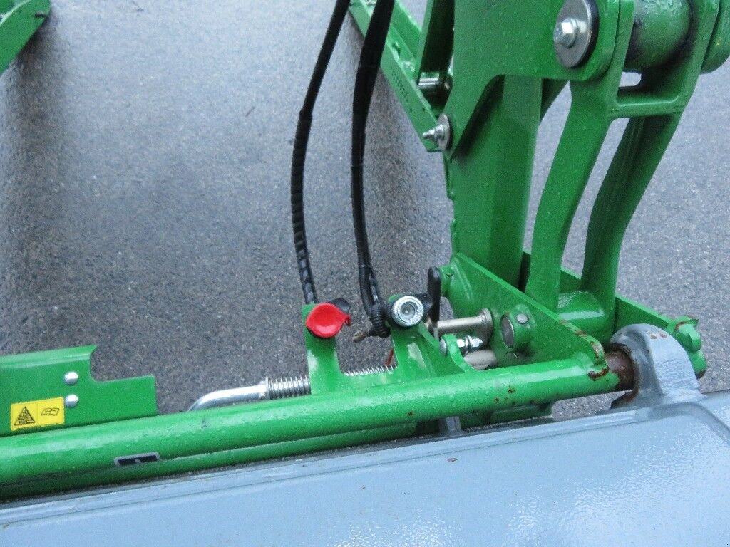 Frontlader от тип John Deere 643R, Neumaschine в Redlham (Снимка 10)