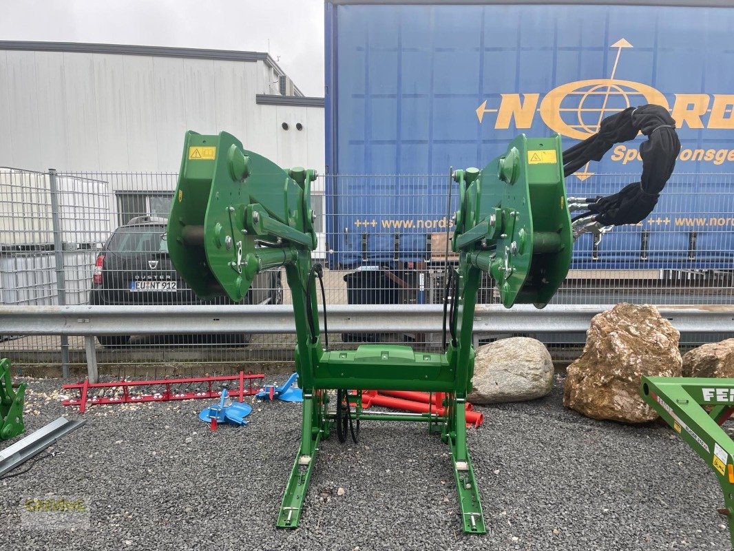 Frontlader of the type John Deere 643R, Neumaschine in Euskirchen (Picture 3)