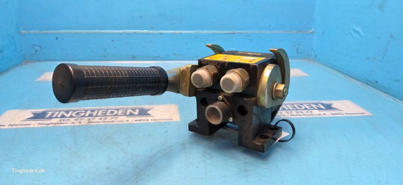 Frontlader of the type John Deere 751, Gebrauchtmaschine in Hemmet (Picture 13)