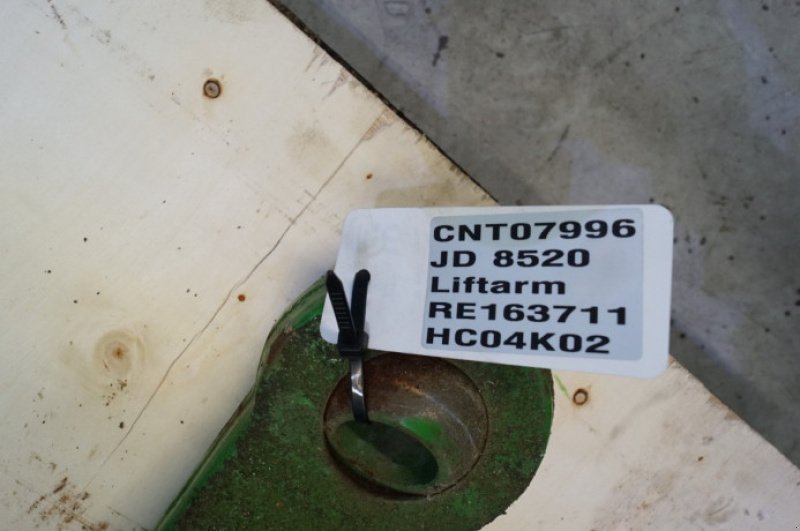 Frontlader del tipo John Deere 8520, Gebrauchtmaschine In Hemmet (Immagine 13)