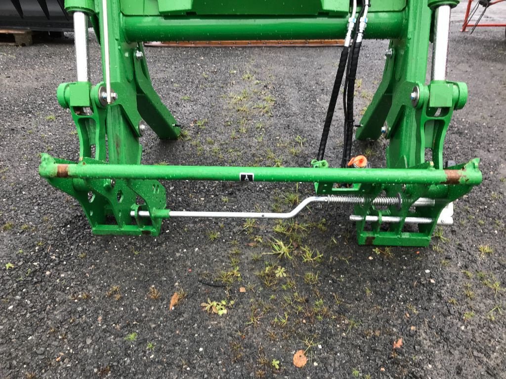 Frontlader типа John Deere H 240 MSL, Gebrauchtmaschine в UZERCHE (Фотография 5)