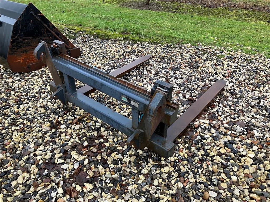 Frontlader des Typs LST pallegafler Euroskifte, Gebrauchtmaschine in Thorsø (Bild 1)