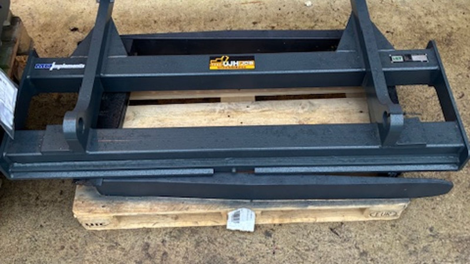 Frontlader of the type LST Pallegafler, Gebrauchtmaschine in Nibe (Picture 1)