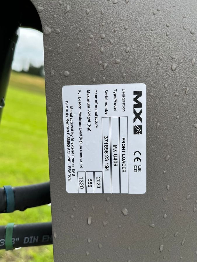 Frontlader of the type Mailleux U 406 für MF 5608, 5609, 5610, Neumaschine in NATTERNBACH (Picture 12)