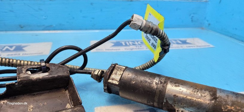 Frontlader of the type Massey Ferguson 3060, Gebrauchtmaschine in Hemmet (Picture 11)