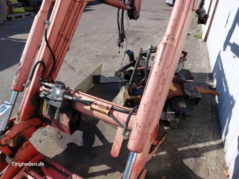 Frontlader of the type Massey Ferguson 6465, Gebrauchtmaschine in Hemmet (Picture 19)