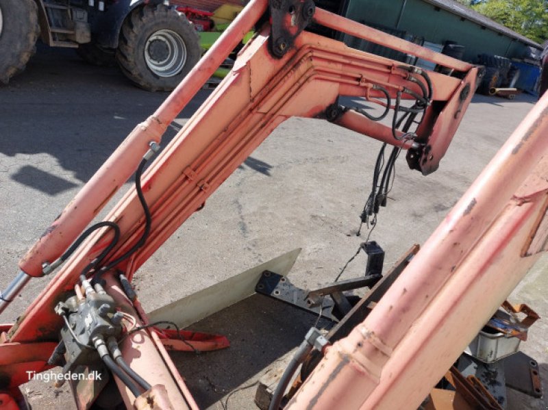 Frontlader of the type Massey Ferguson 6465, Gebrauchtmaschine in Hemmet (Picture 20)