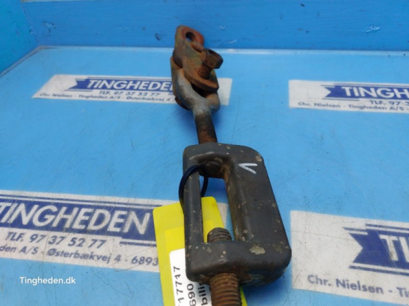 Frontlader of the type Massey Ferguson 690, Gebrauchtmaschine in Hemmet (Picture 8)