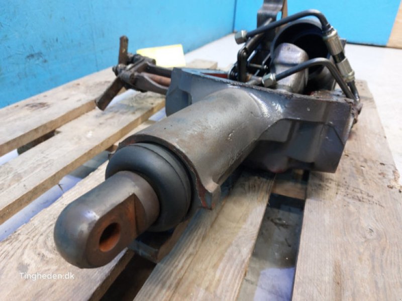 Frontlader of the type Massey Ferguson 690, Gebrauchtmaschine in Hemmet (Picture 4)