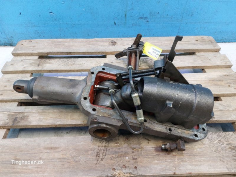 Frontlader of the type Massey Ferguson 690, Gebrauchtmaschine in Hemmet (Picture 2)