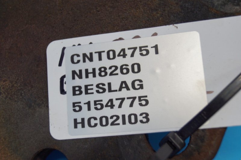 Frontlader of the type New Holland 8260, Gebrauchtmaschine in Hemmet (Picture 5)