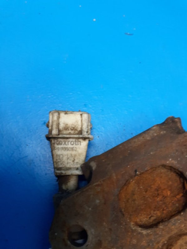 Frontlader of the type New Holland 8670, Gebrauchtmaschine in Hemmet (Picture 4)