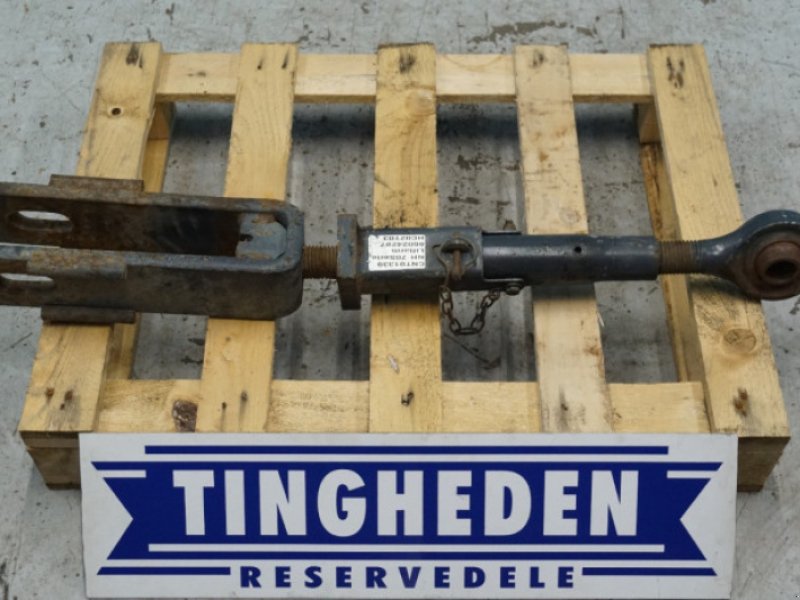 Frontlader des Typs New Holland 8770, Gebrauchtmaschine in Hemmet (Bild 1)