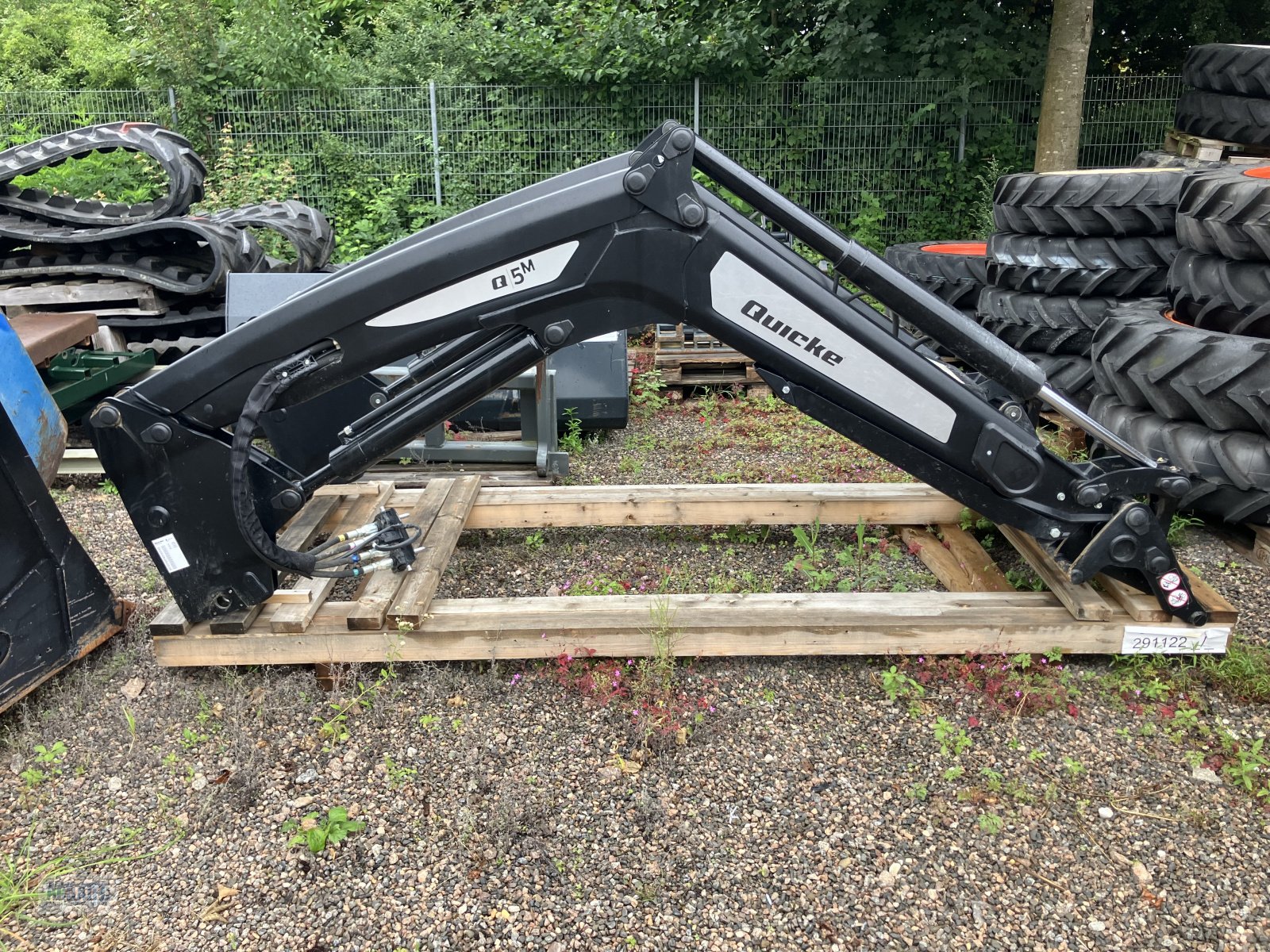 Frontlader of the type Quicke Q 5 M, Gebrauchtmaschine in Salching bei Straubing (Picture 1)