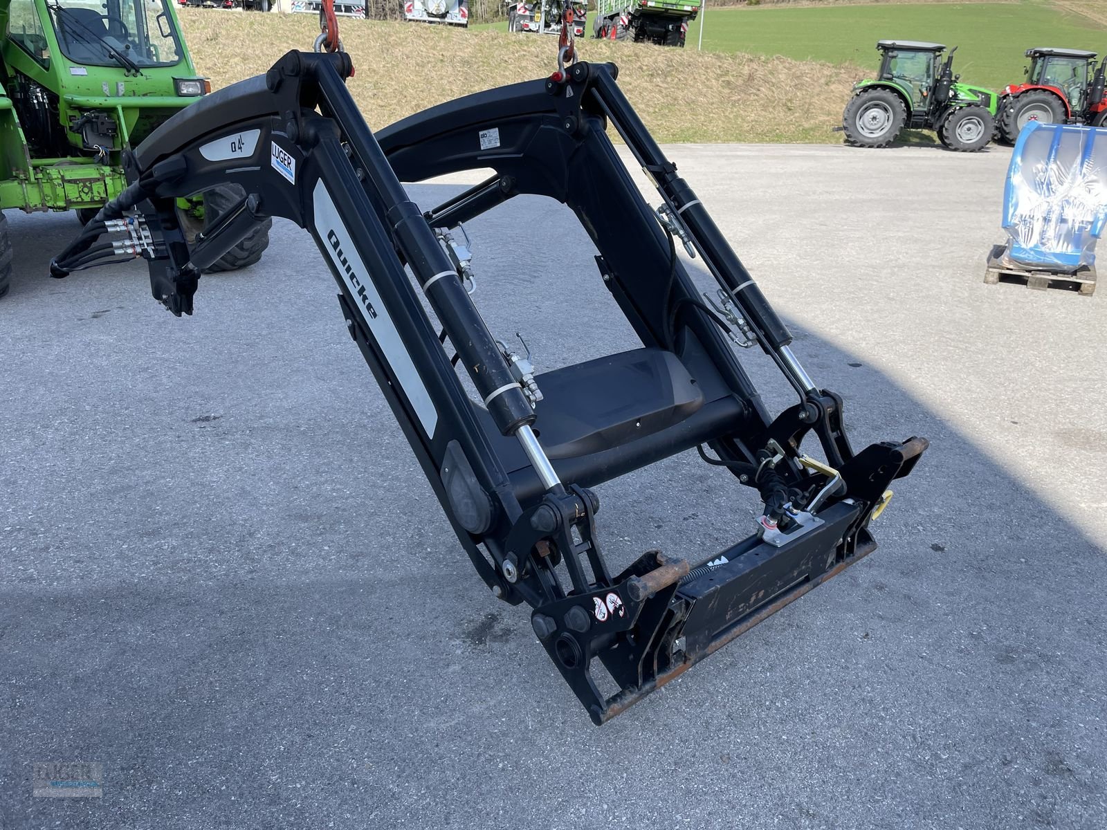 Frontlader Türe ait Quicke Q4L Frontlader, Gebrauchtmaschine içinde Niederkappel (resim 3)