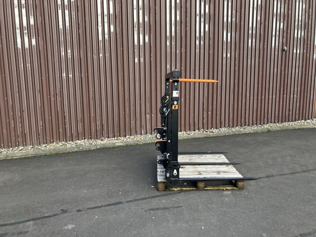 Frontlader of the type Schaeff STORBALLEGREB, Gebrauchtmaschine in Odense (Picture 1)