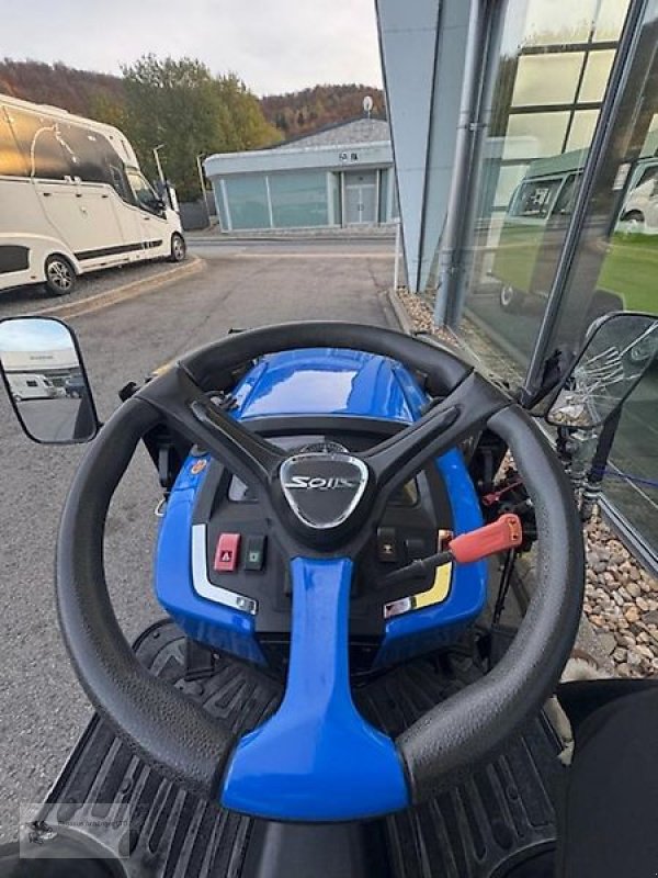 Frontlader des Typs Solis 26 HST M5 4WD Kompaktschlepper Traktor Trecker Frontlader, Gebrauchtmaschine in Gevelsberg (Bild 7)