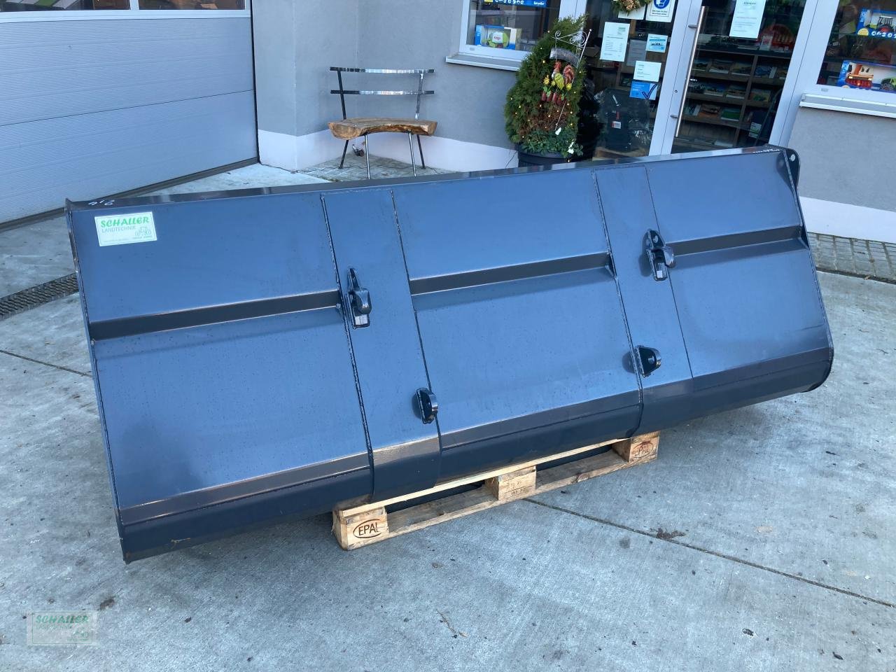 Frontlader des Typs Sonstige AROS Großraumschaufel FLXL, Breite 1,80-2,50m, Euroaufnahme, Hackschnitzelschaufel, Neumaschine in Geiselhöring (Bild 9)