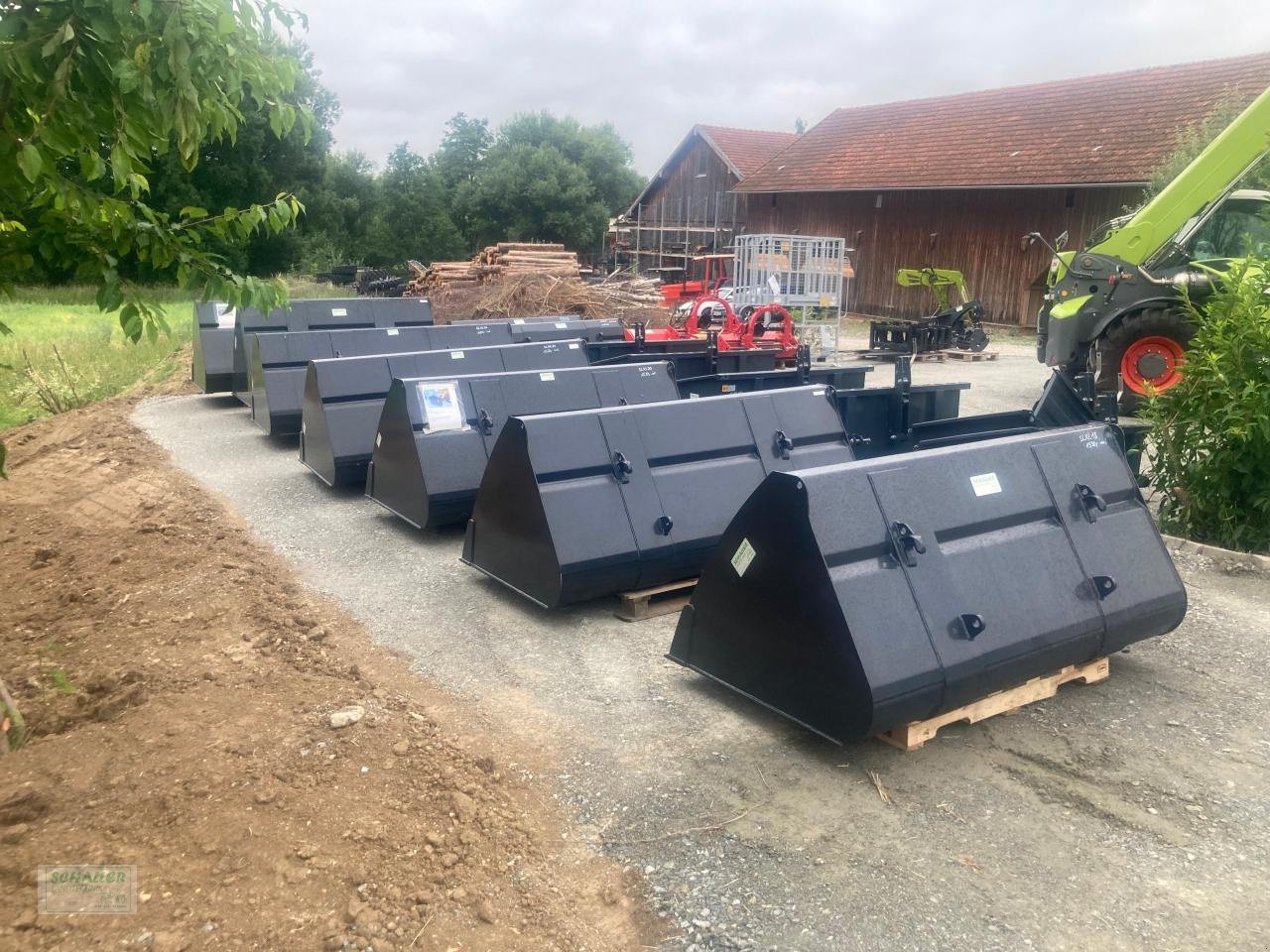 Frontlader des Typs Sonstige AROS Großraumschaufel FLXL, Breite 1,80-2,50m, Euroaufnahme, Hackschnitzelschaufel, Neumaschine in Geiselhöring (Bild 12)