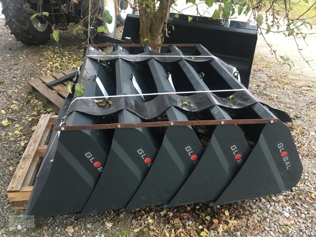 Frontlader des Typs Sonstige AROS Palettengabel SLPAL20, 2t, Zinken 120cm, Ballenspieß-Aufnahme, Gebrauchtmaschine in Geiselhöring (Bild 8)