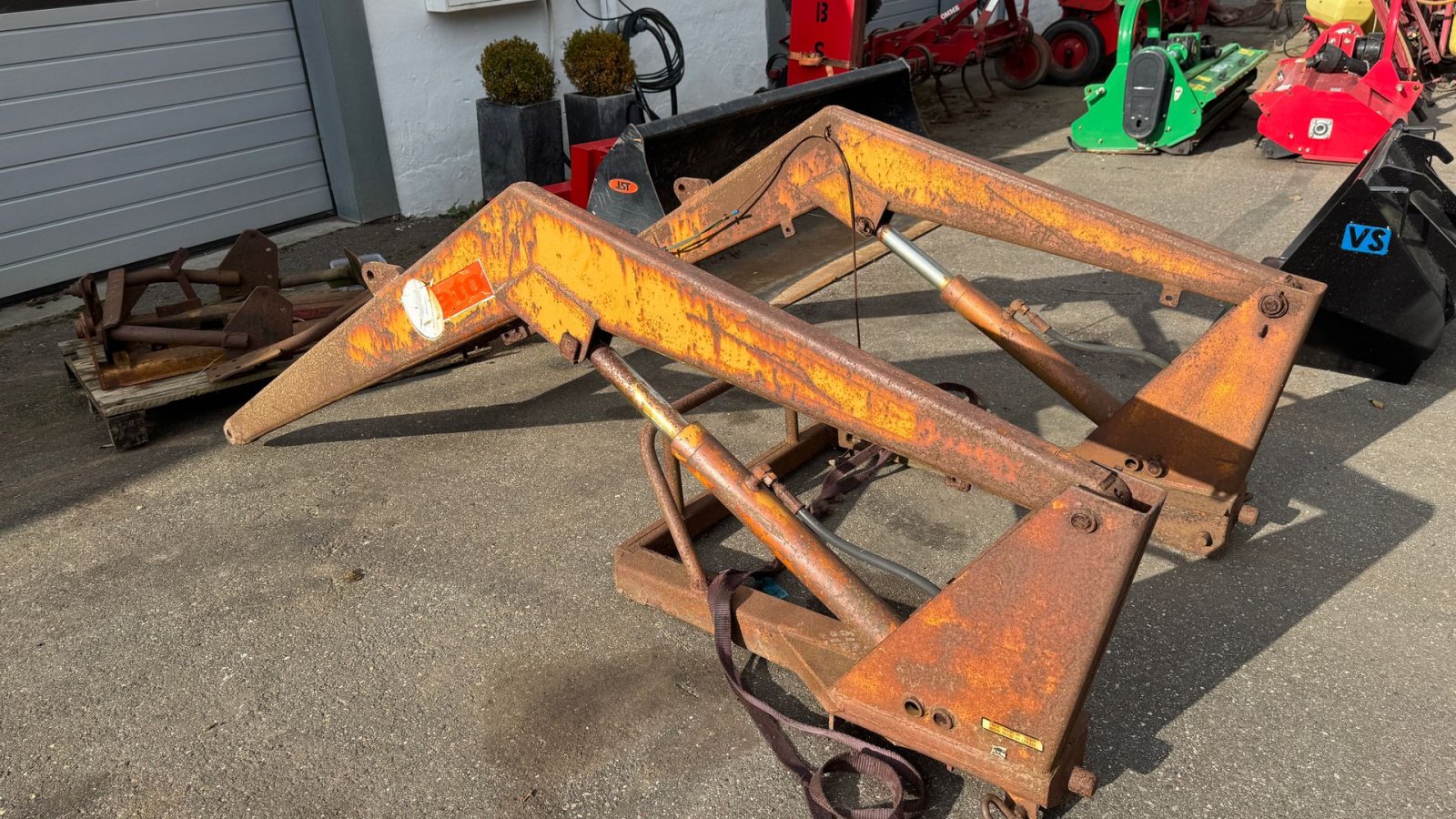 Frontlader tip Sonstige Frontlæsser TIL MF 135, Gebrauchtmaschine in Nørager (Poză 1)