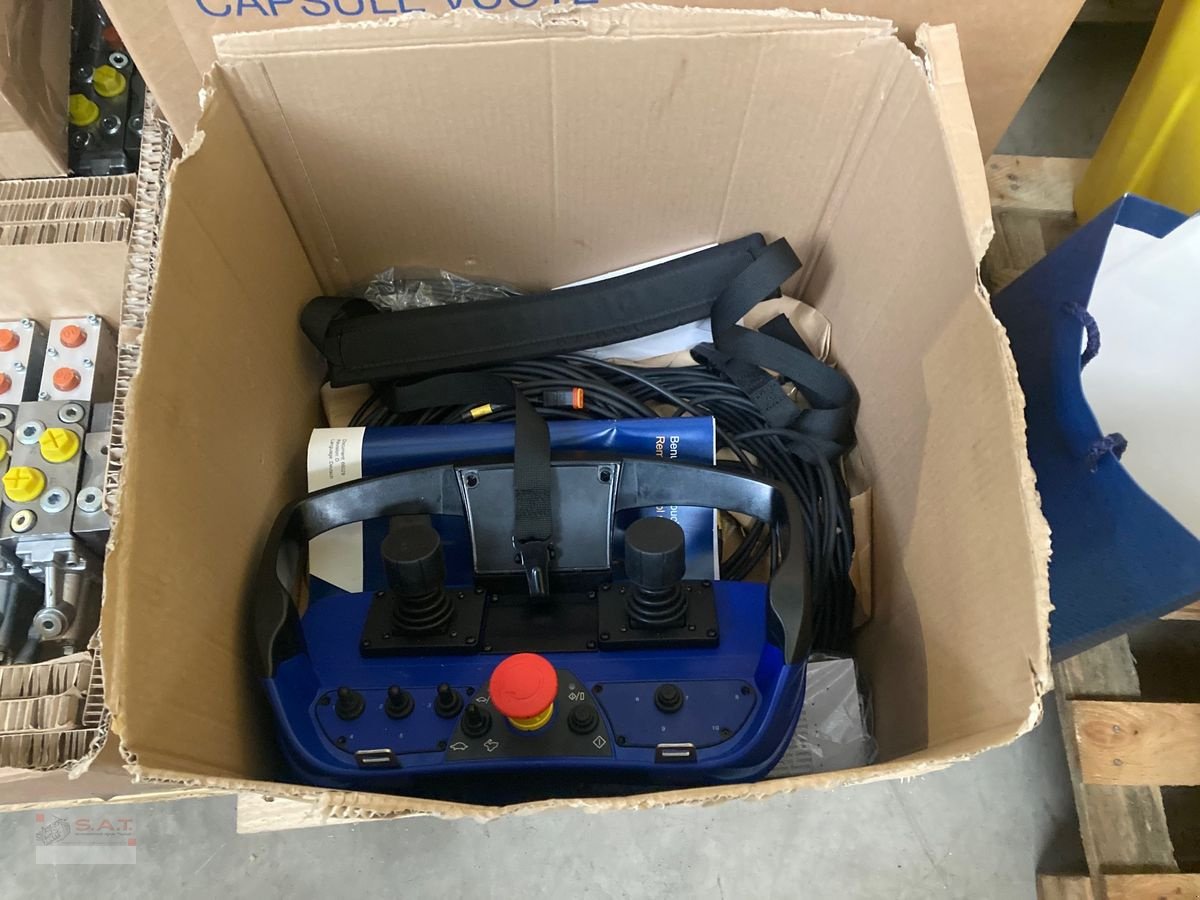 Frontlader of the type Sonstige Frontladerventile 40-80-90 Liter-El. prop, Neumaschine in Eberschwang (Picture 11)