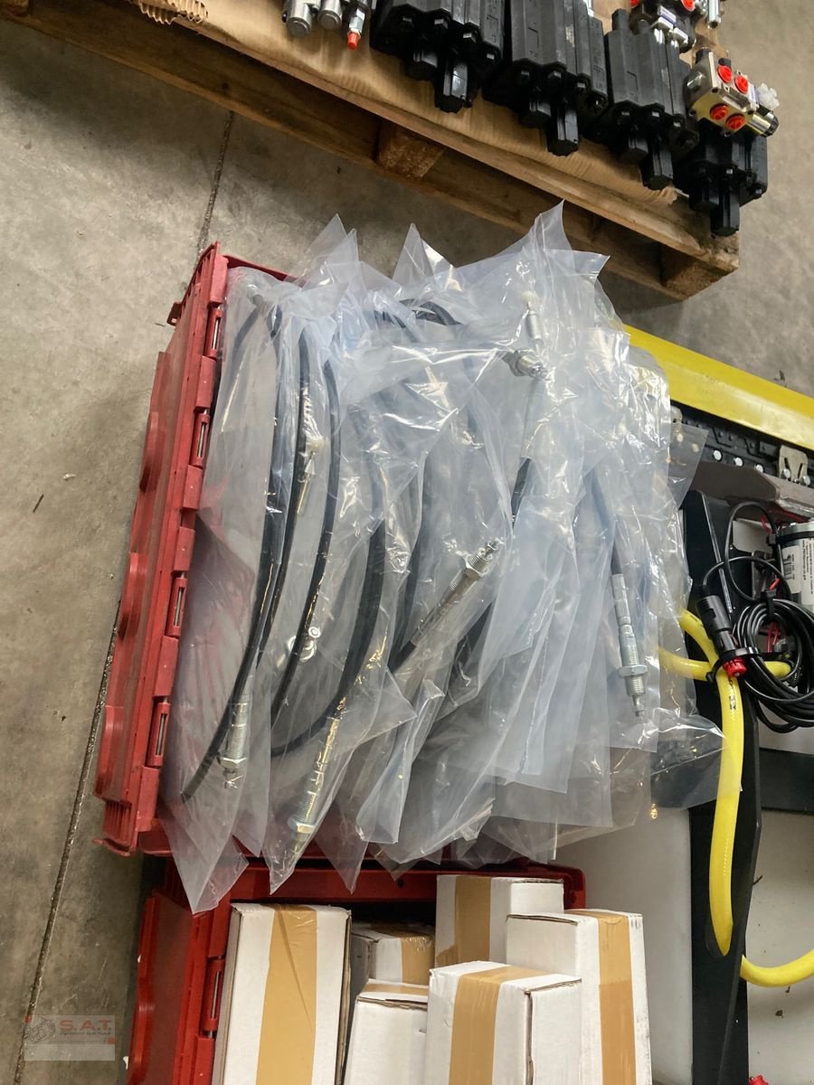 Frontlader of the type Sonstige Frontladerventile 40-80-90 Liter-El. prop, Neumaschine in Eberschwang (Picture 8)