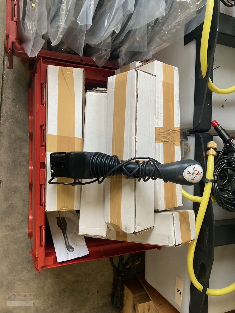 Frontlader of the type Sonstige Frontladerventile 40-80-90 Liter-El. prop, Neumaschine in Eberschwang (Picture 4)