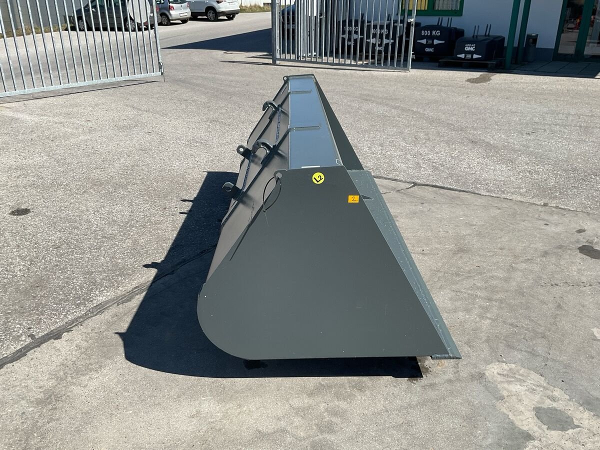 Frontlader des Typs Sonstige Leichtgutschaufel 2400, Neumaschine in Zwettl (Bild 7)