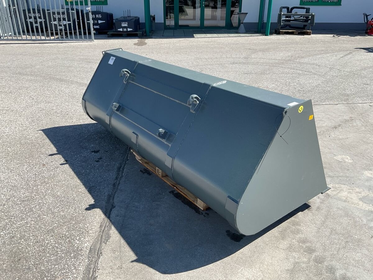 Frontlader des Typs Sonstige Leichtgutschaufel 2400, Neumaschine in Zwettl (Bild 3)