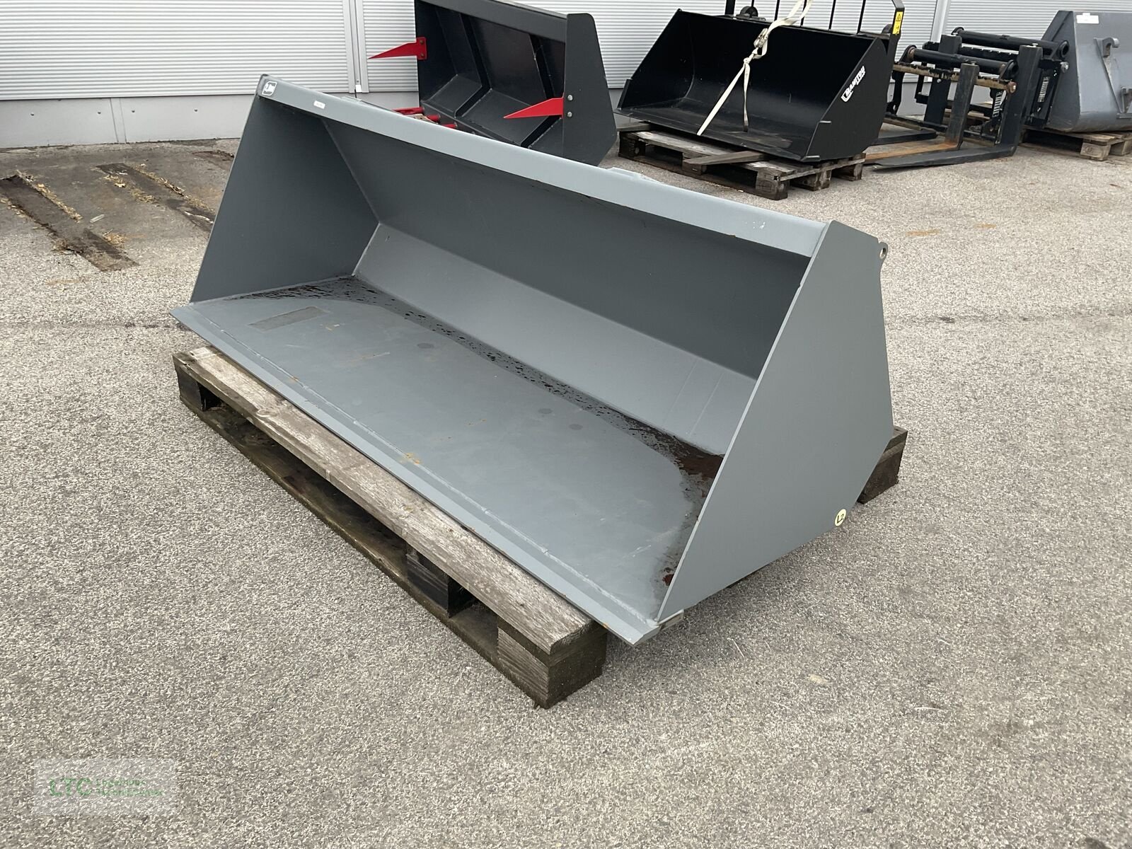 Frontlader tipa Sonstige Schaufel 2 Meter, Neumaschine u Redlham (Slika 1)