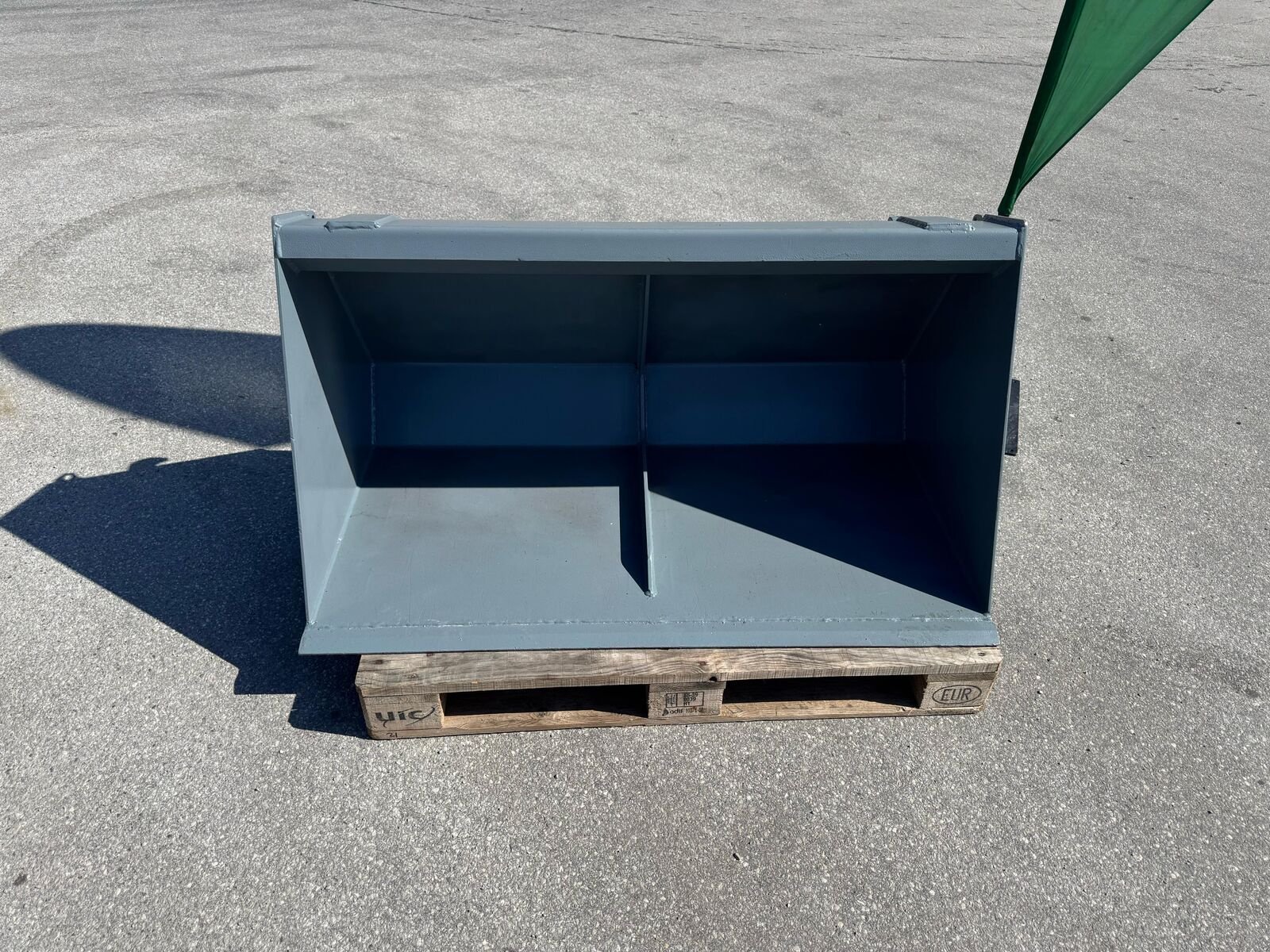 Frontlader tipa Sonstige Schaufel, Gebrauchtmaschine u St. Johann (Slika 2)